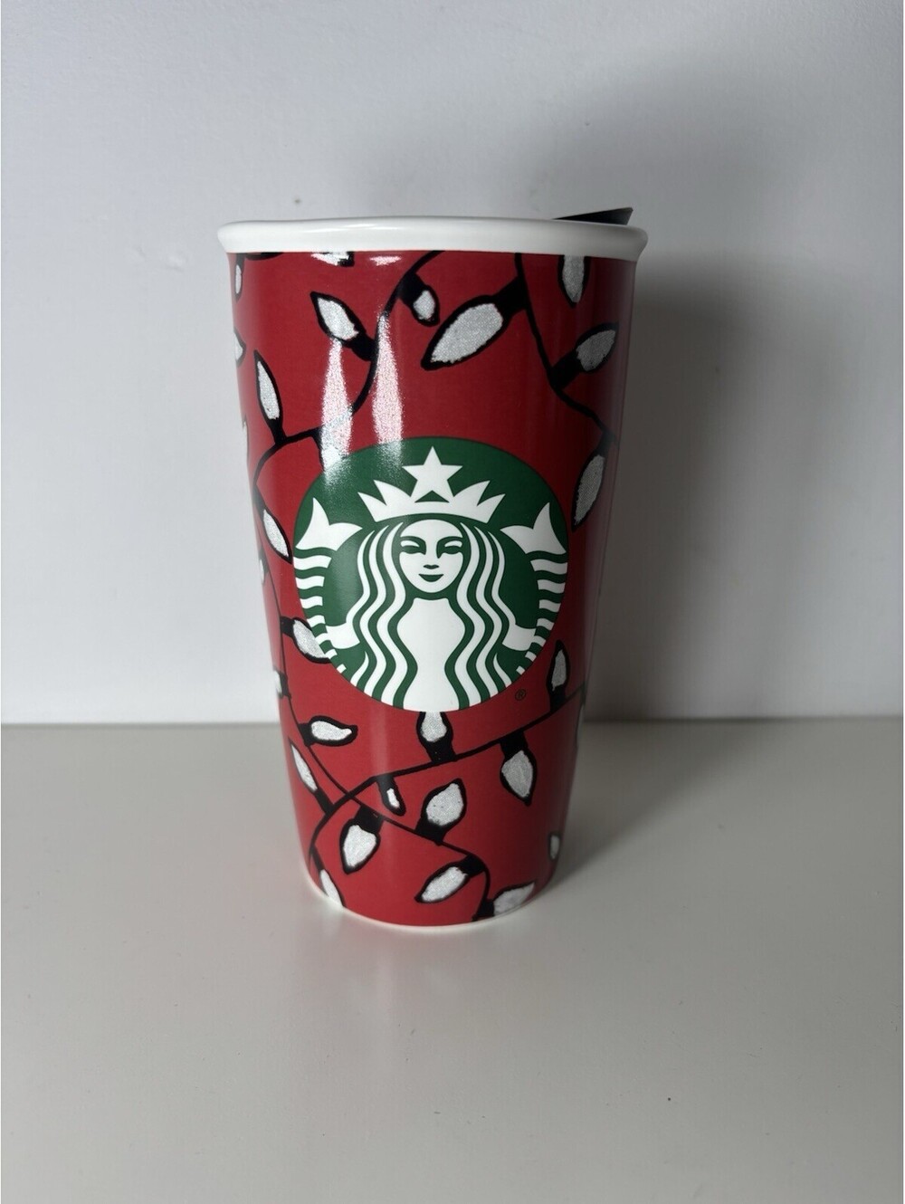 2016 Red Starbucks Coffee Ceramic "Christmas Lights" Travel Mug W/ Lid 12oz